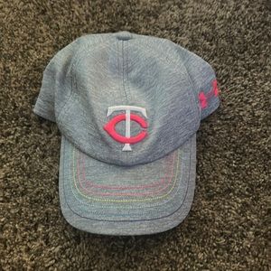 YOUTH Twins hat